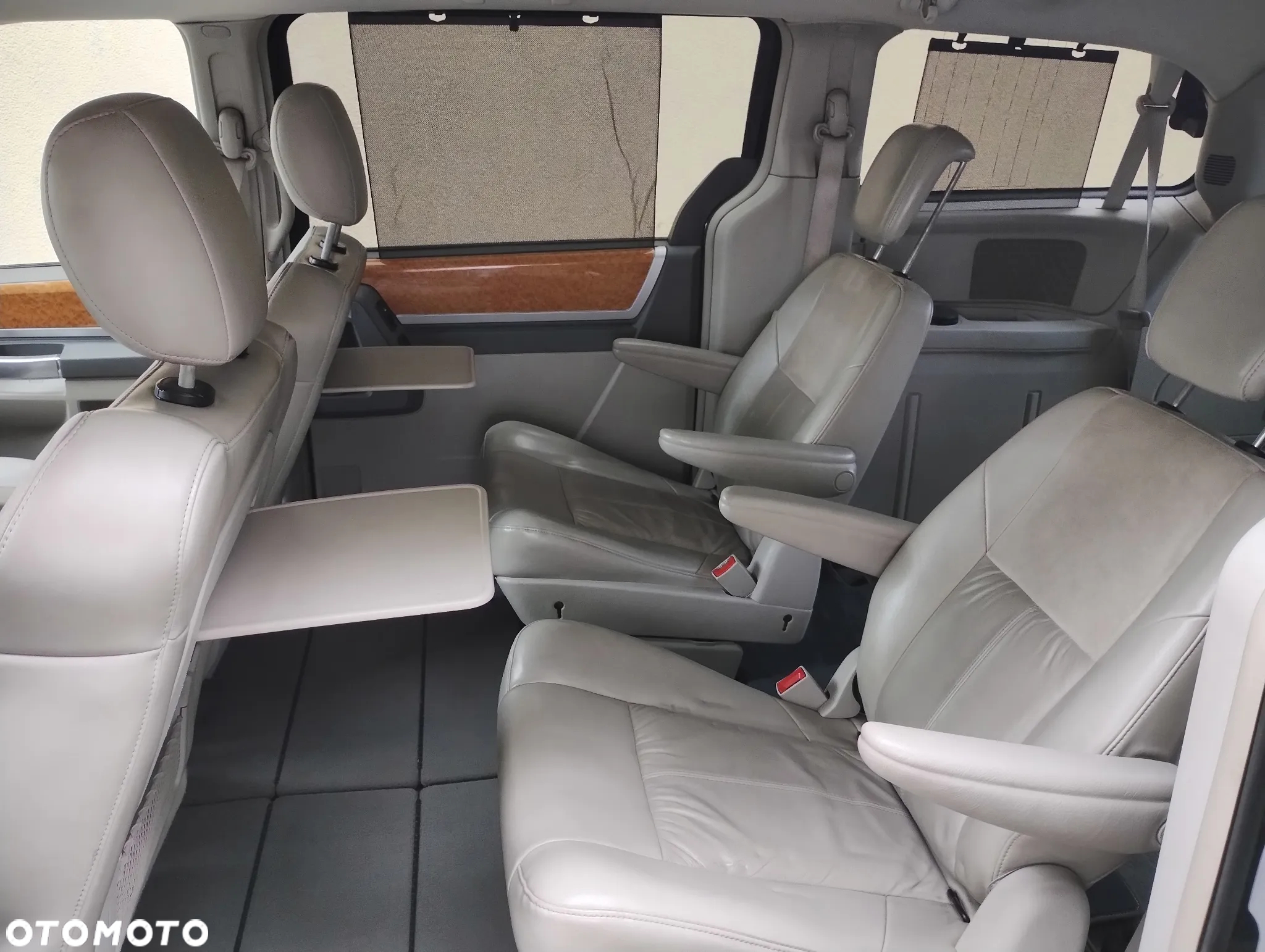 Chrysler Grand Voyager 2.8 CRD Limited - 20