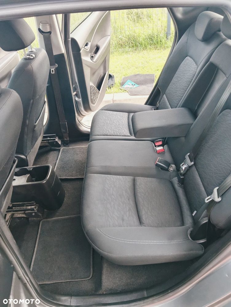 Hyundai ix20 1.4 Comfort - 9