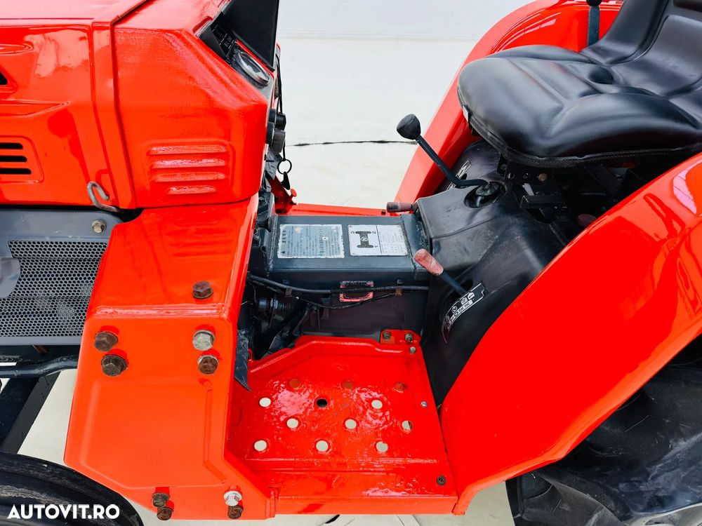 Kubota B1600 - 18