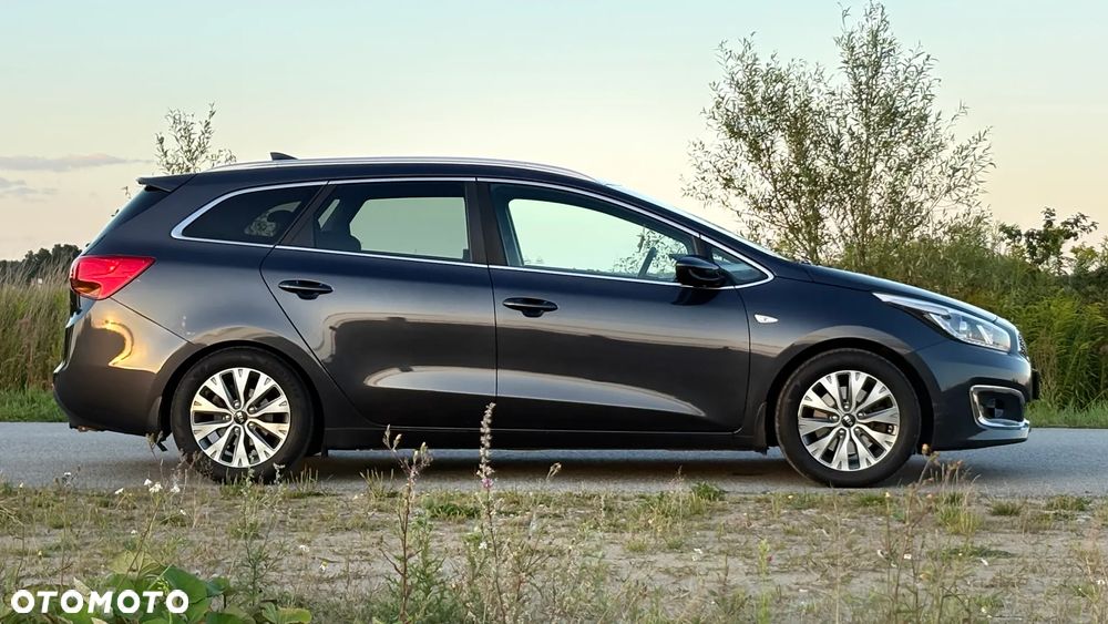 Kia Ceed 1.6 GDI L - 5