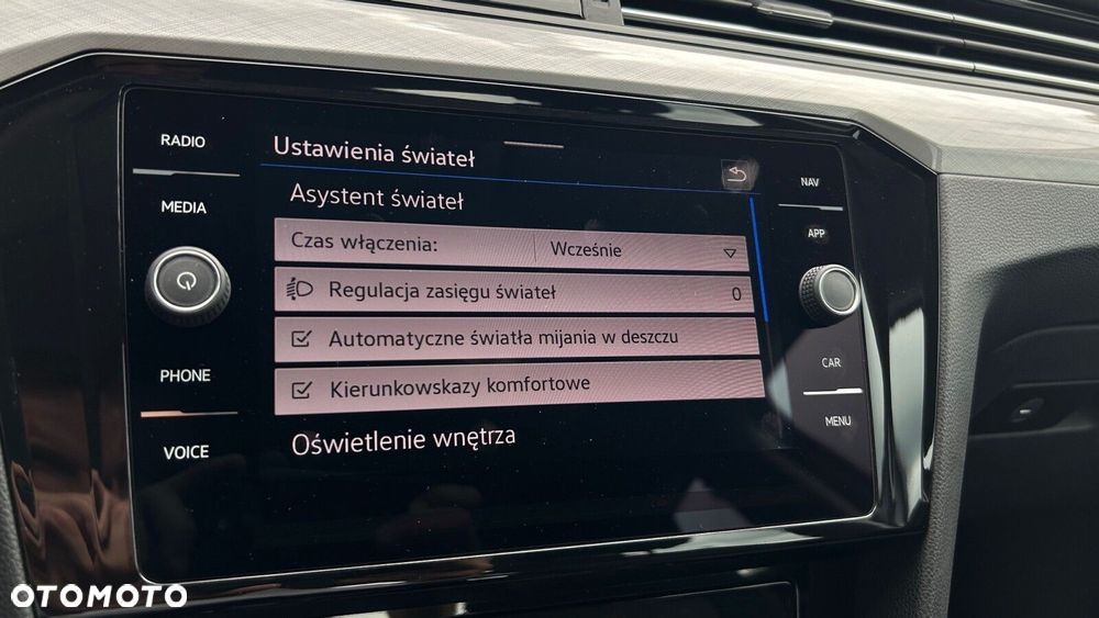 Volkswagen Passat 2.0 TDI EVO Business DSG - 23