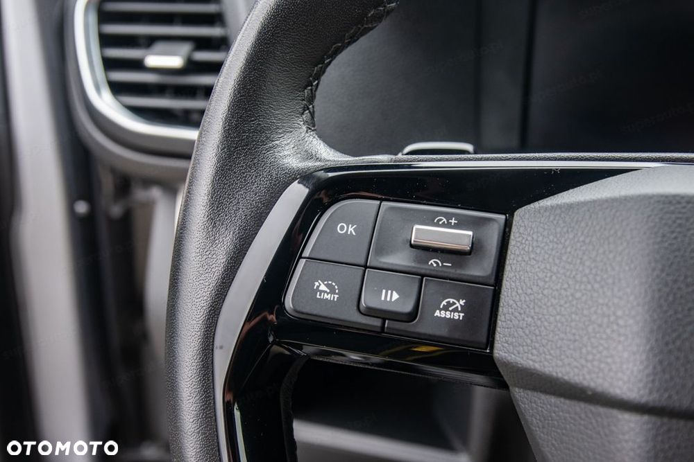 Citroën SpaceTourer XL L2H1 Business EAT8 2.0 180KM - 17