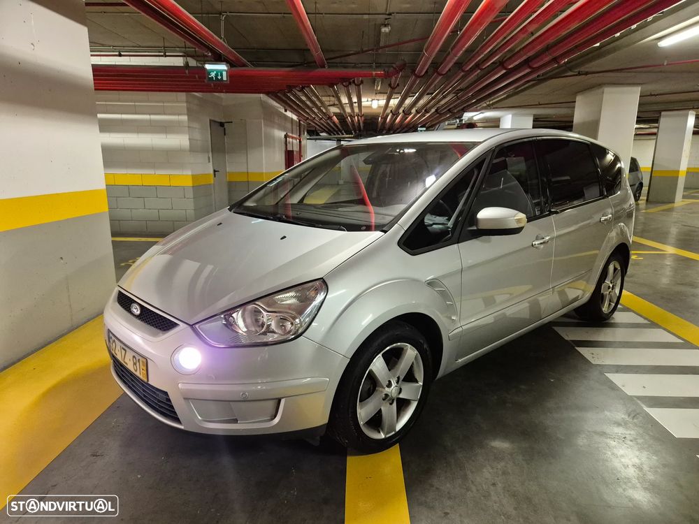 Ford S-Max 2.0 TDCi Titanium 7L - 3