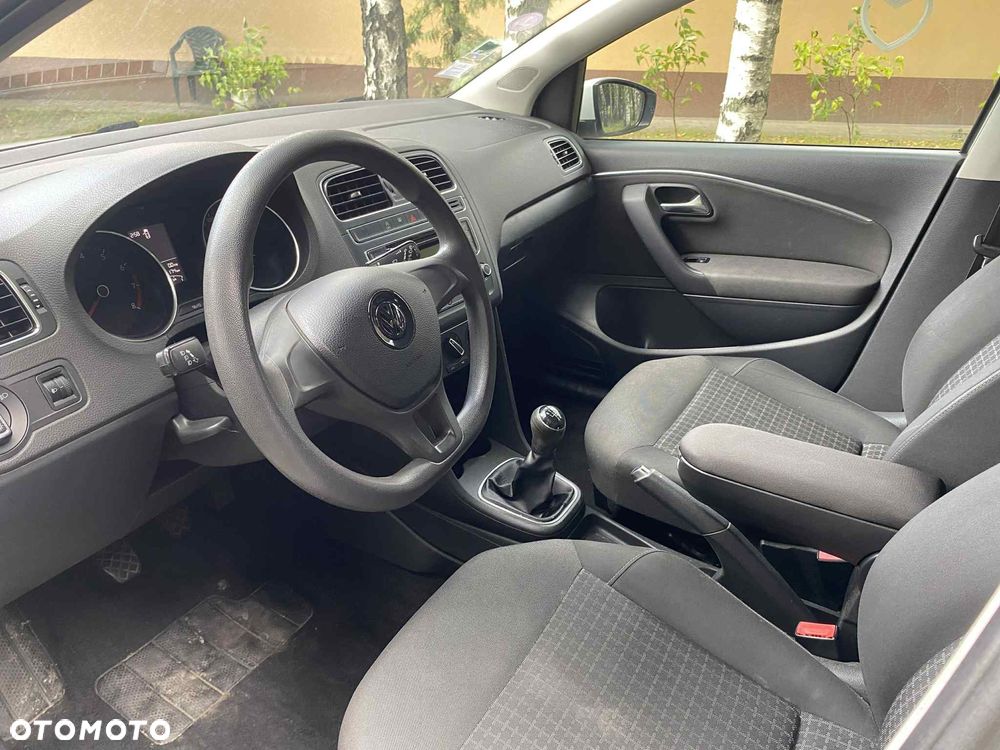 Volkswagen Polo - 10