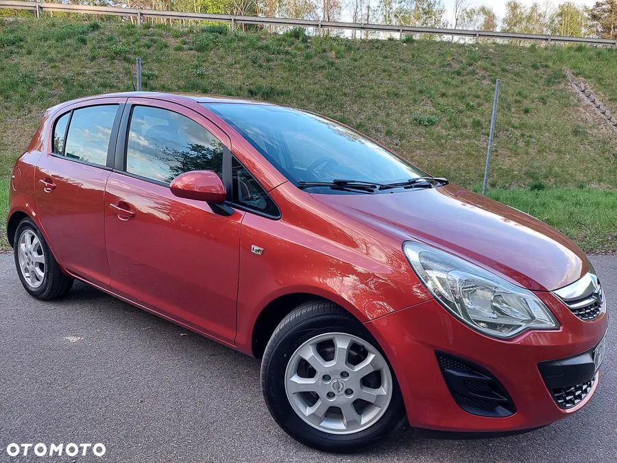 Opel Corsa 1.2 16V Edition / Active - 2