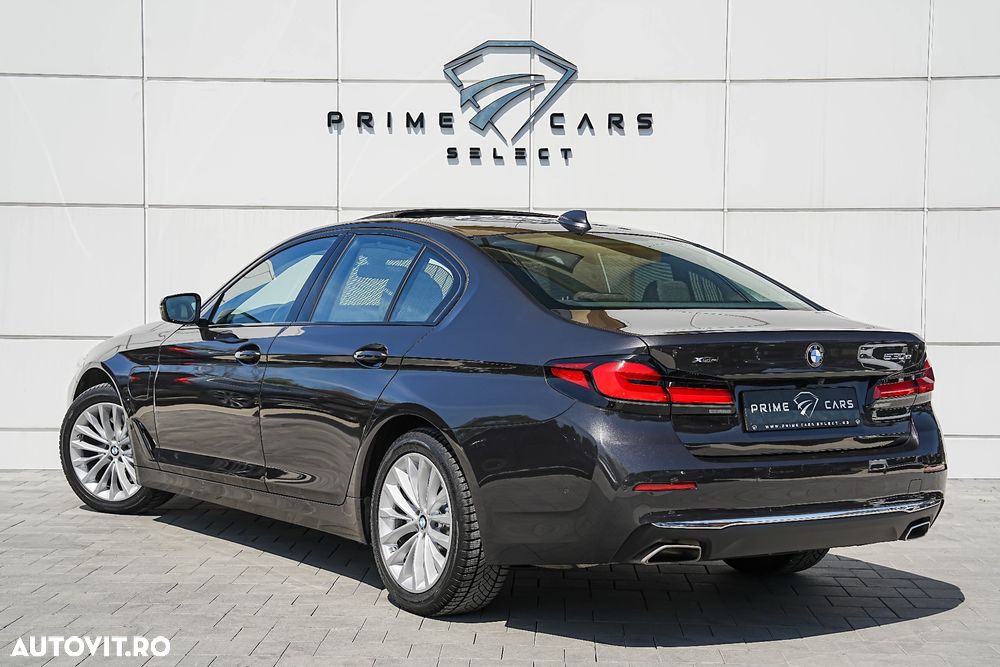 BMW Seria 5 530e xDrive Aut. Luxury Line - 8