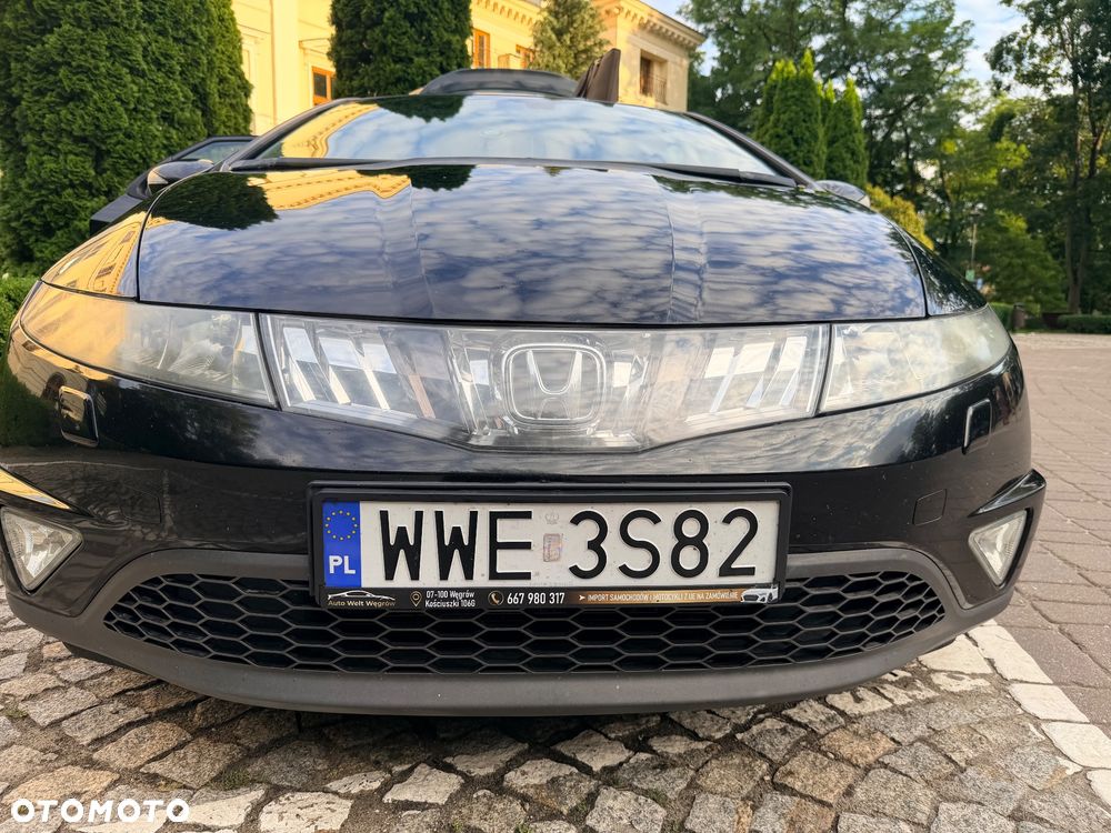 Honda Civic 1.8 Comfort - 3