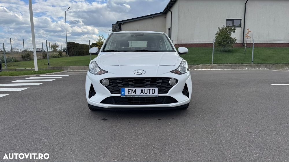 Hyundai i10 1.2 l 84 CP AMT Highway - 20