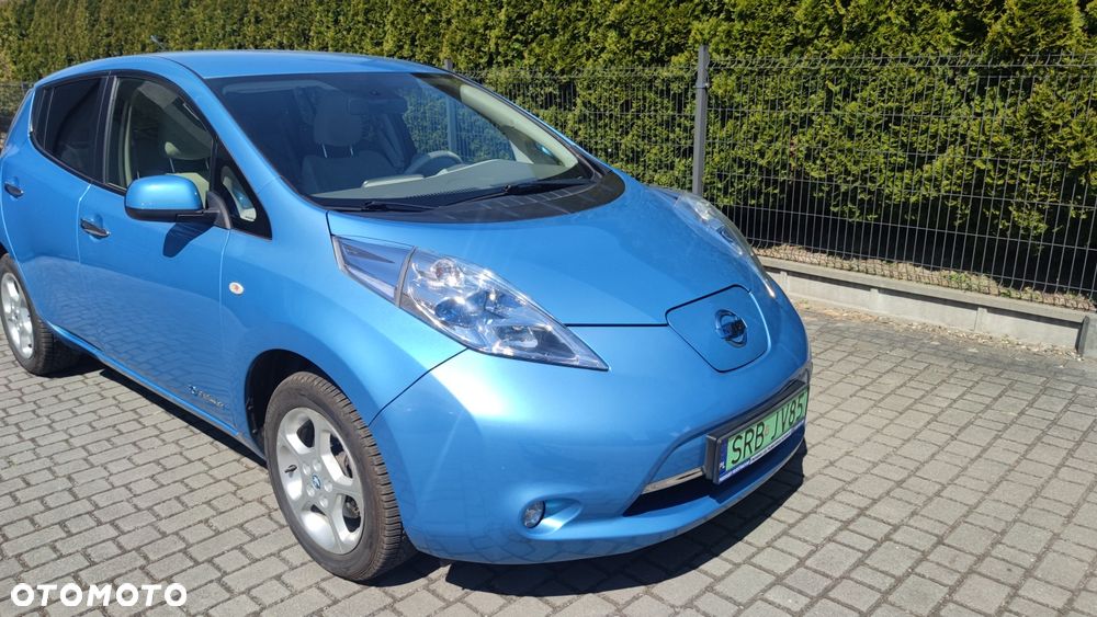 Nissan Leaf - 1