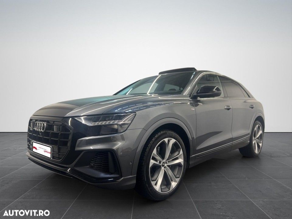 Audi Q8 - 1