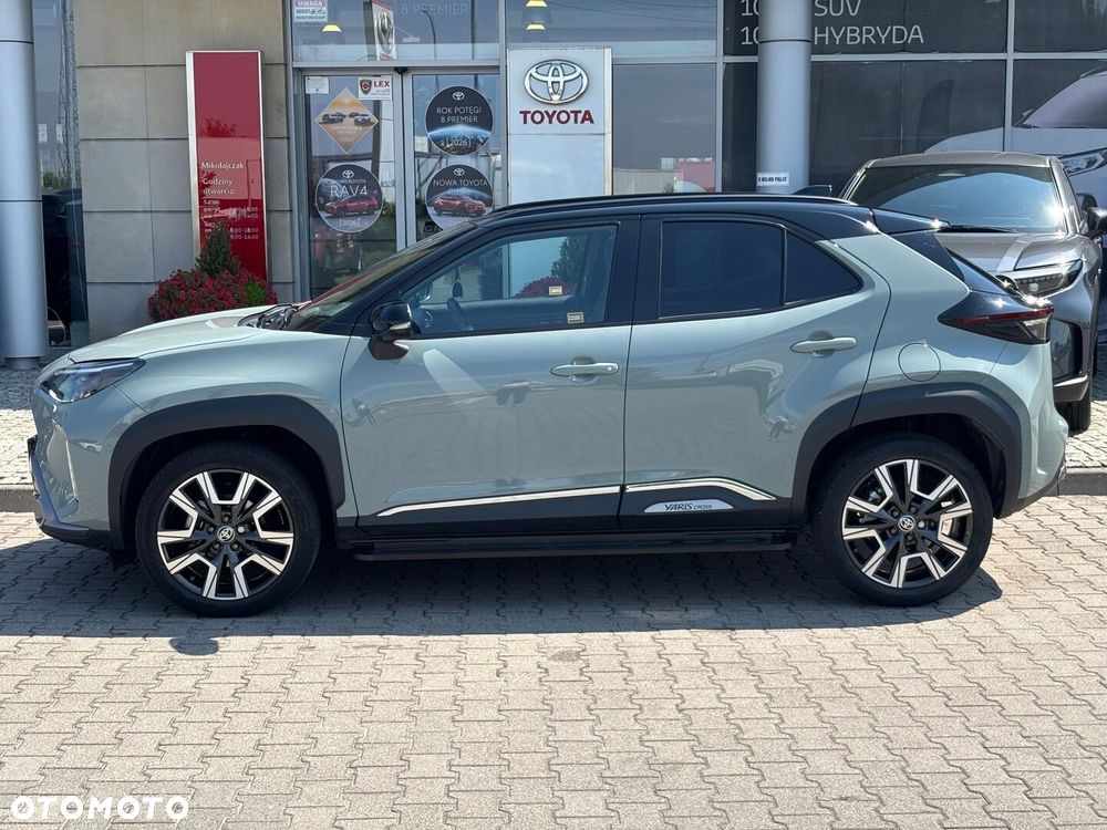 Toyota Yaris Cross Hybrid 1.5 Premiere Edition - 3