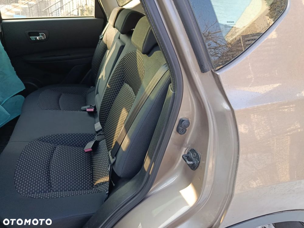 Nissan Qashqai 2.0 dCi 4x4 Tekna - 11