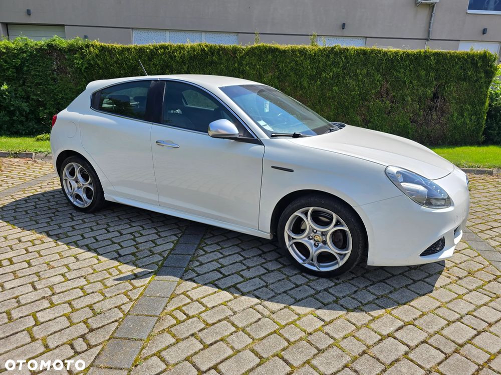 Alfa Romeo Giulietta 2.0 JTDM 16V Turismo - 4