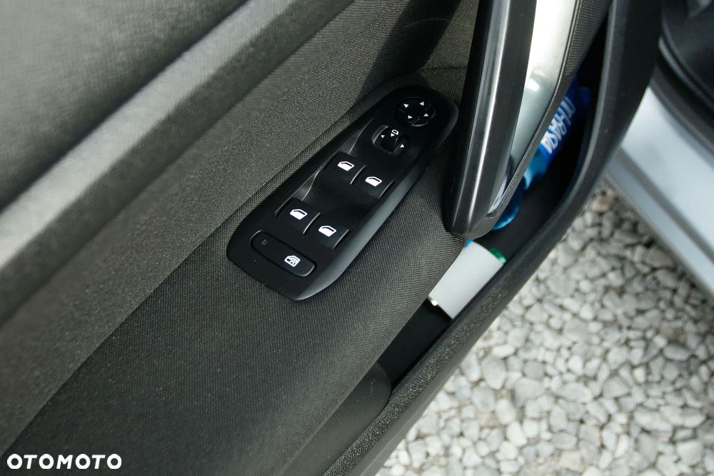 Peugeot 308 - 21