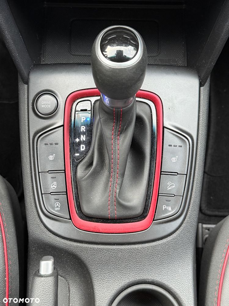 Hyundai Kona 1.6 T-GDI DCT Premium - 21