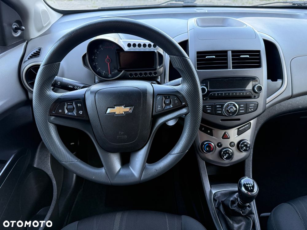 Chevrolet Aveo 1.2 LT+ - 22