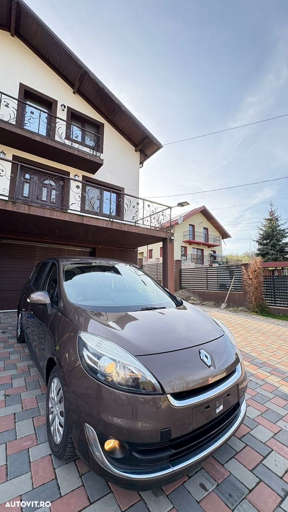 Renault Scenic 1.5 dCi Luxe Privilege - 20