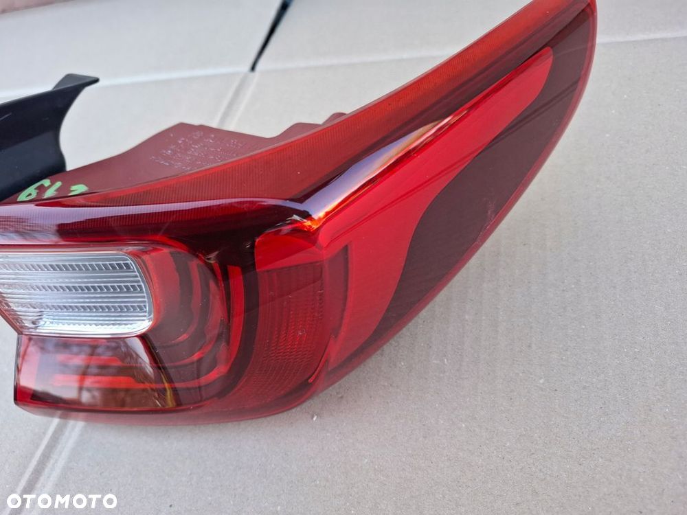 LAMPA TYŁ KIA STONIC 92402-H8 ORYGINAŁ ŁADNY STAN - 3