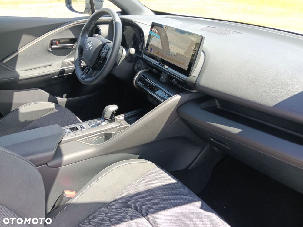 Toyota C-HR - 11