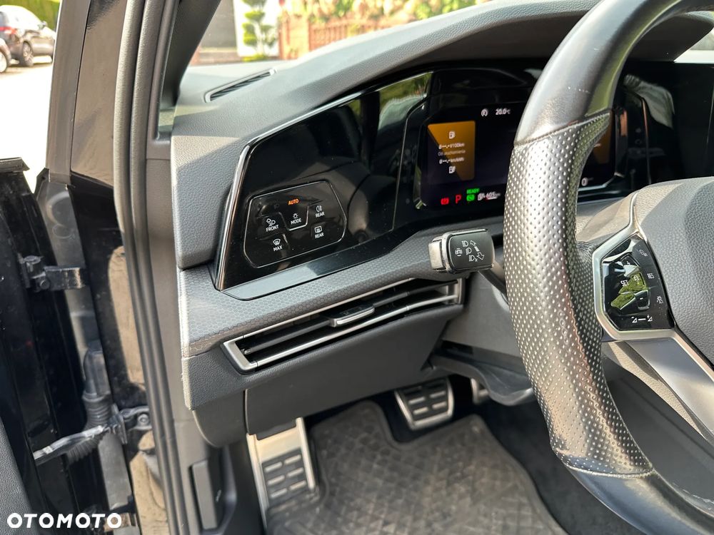 Volkswagen Golf - 20