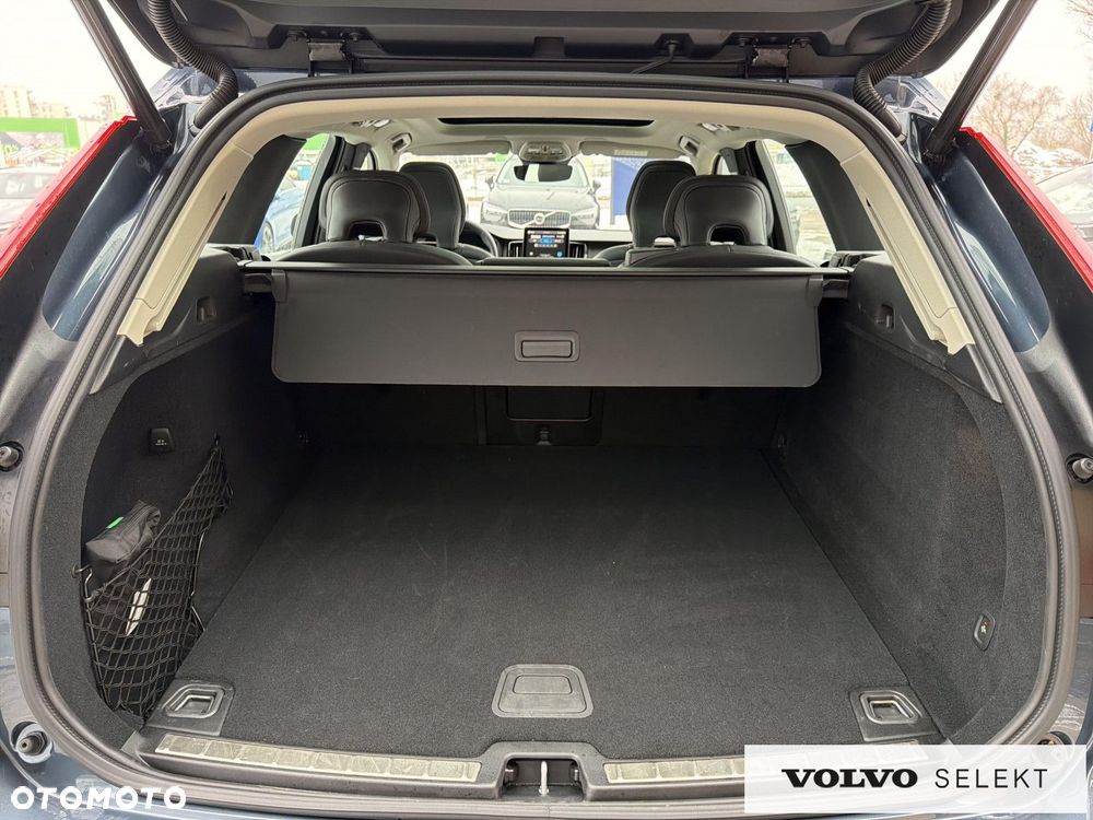 Volvo XC 60 - 30