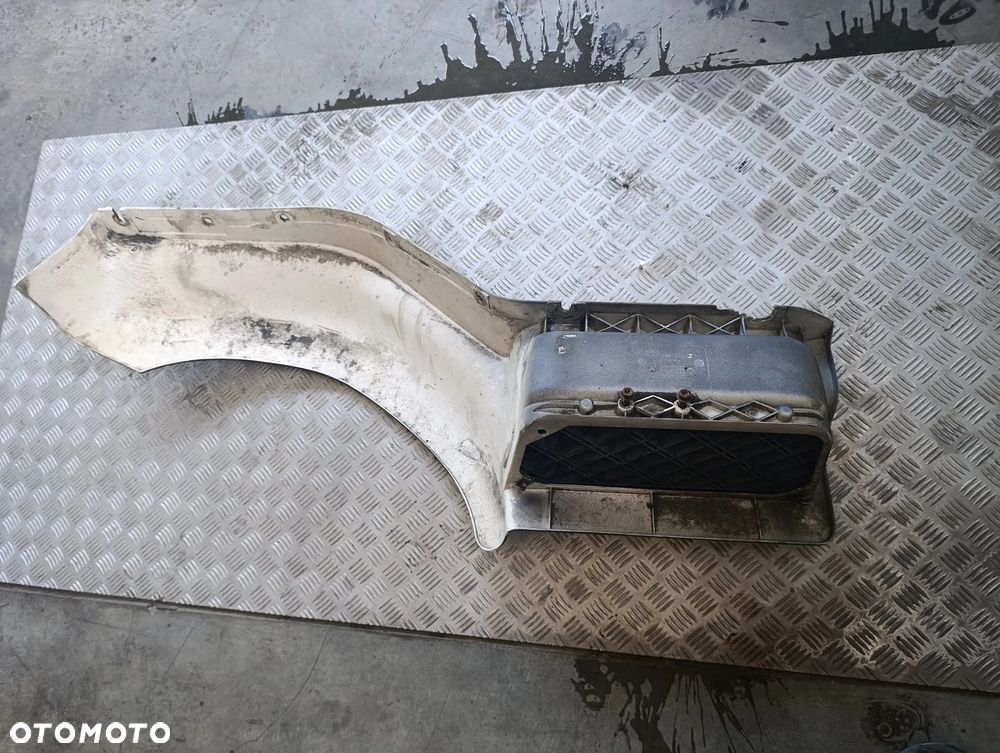 STOPIEŃ STOPNICA GÓRNA PRAWA RENAULT GAMA D 5010353501 - 3