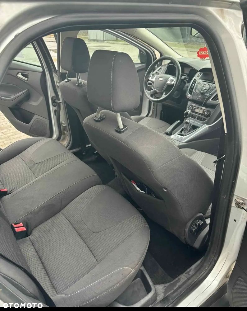 Ford Focus - 8