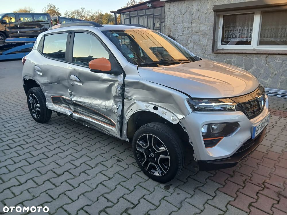 Dacia Spring 27.4kWh Essential - 4