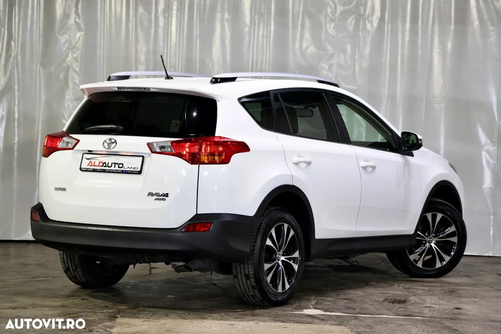Toyota RAV4 2.0 D-4D 4x4 - 3