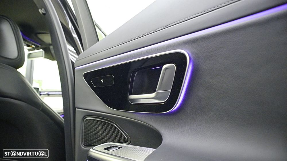 Mercedes-Benz E 300 e Station - 15
