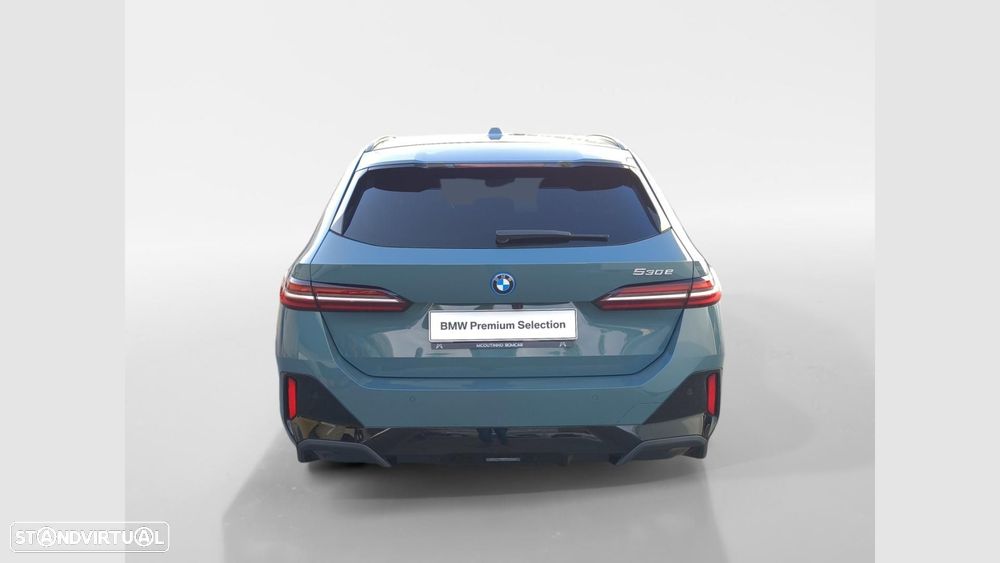 BMW 530 e Pack Desportivo M - 7