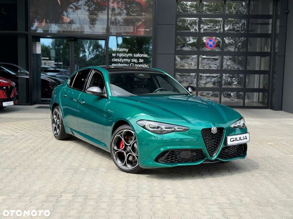 Alfa Romeo Giulia - 5