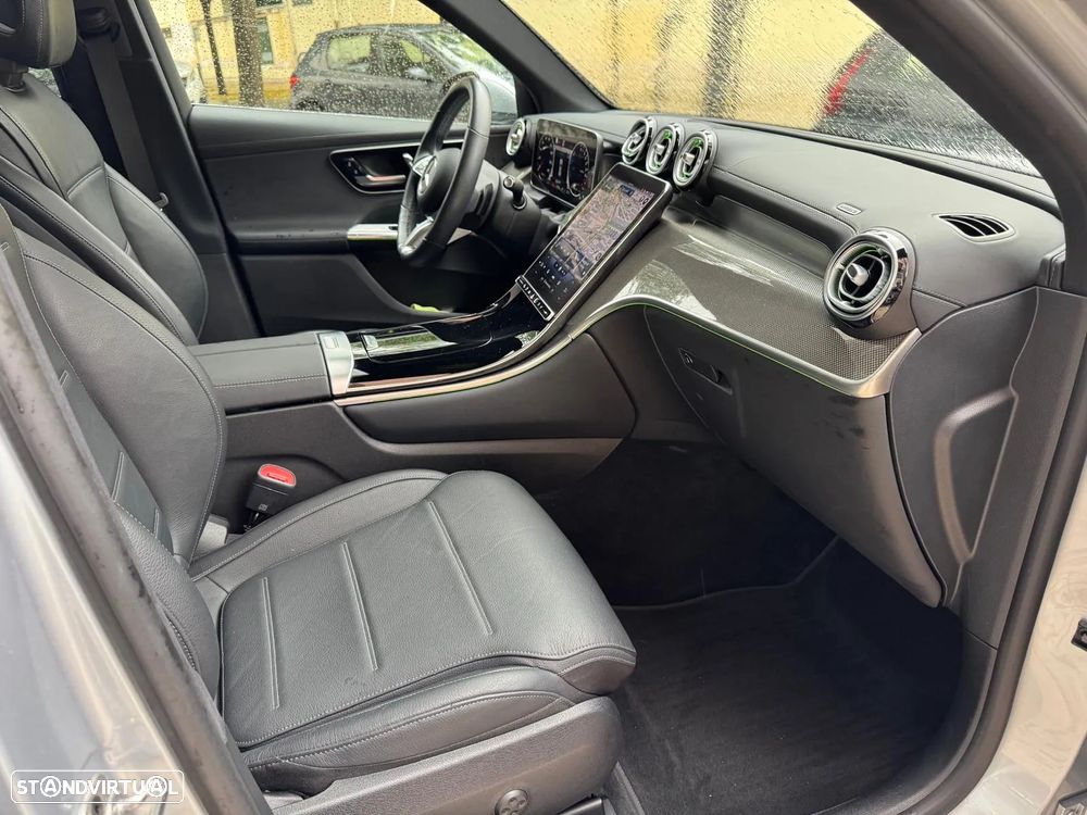 Mercedes-Benz GLC 300 e 4Matic 9G-TRONIC Avantgarde Advanced - 14