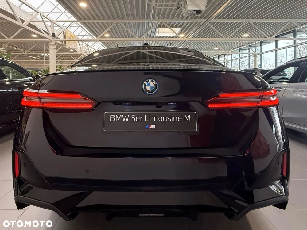 BMW Seria 5 540d xDrive mHEV M Sport - 7