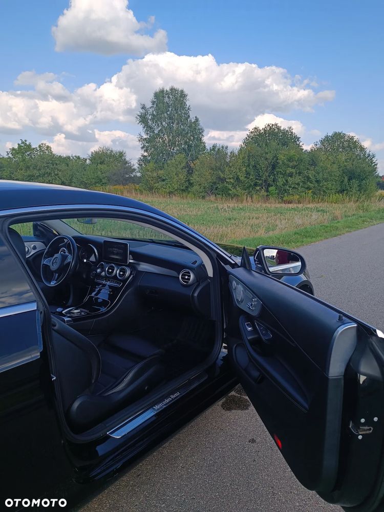 Mercedes-Benz Klasa C 300 7G-TRONIC Edition 1 - 5
