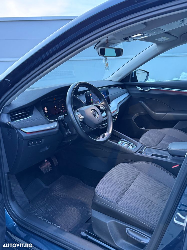 Skoda Octavia 2.0 TDI DSG Style - 7