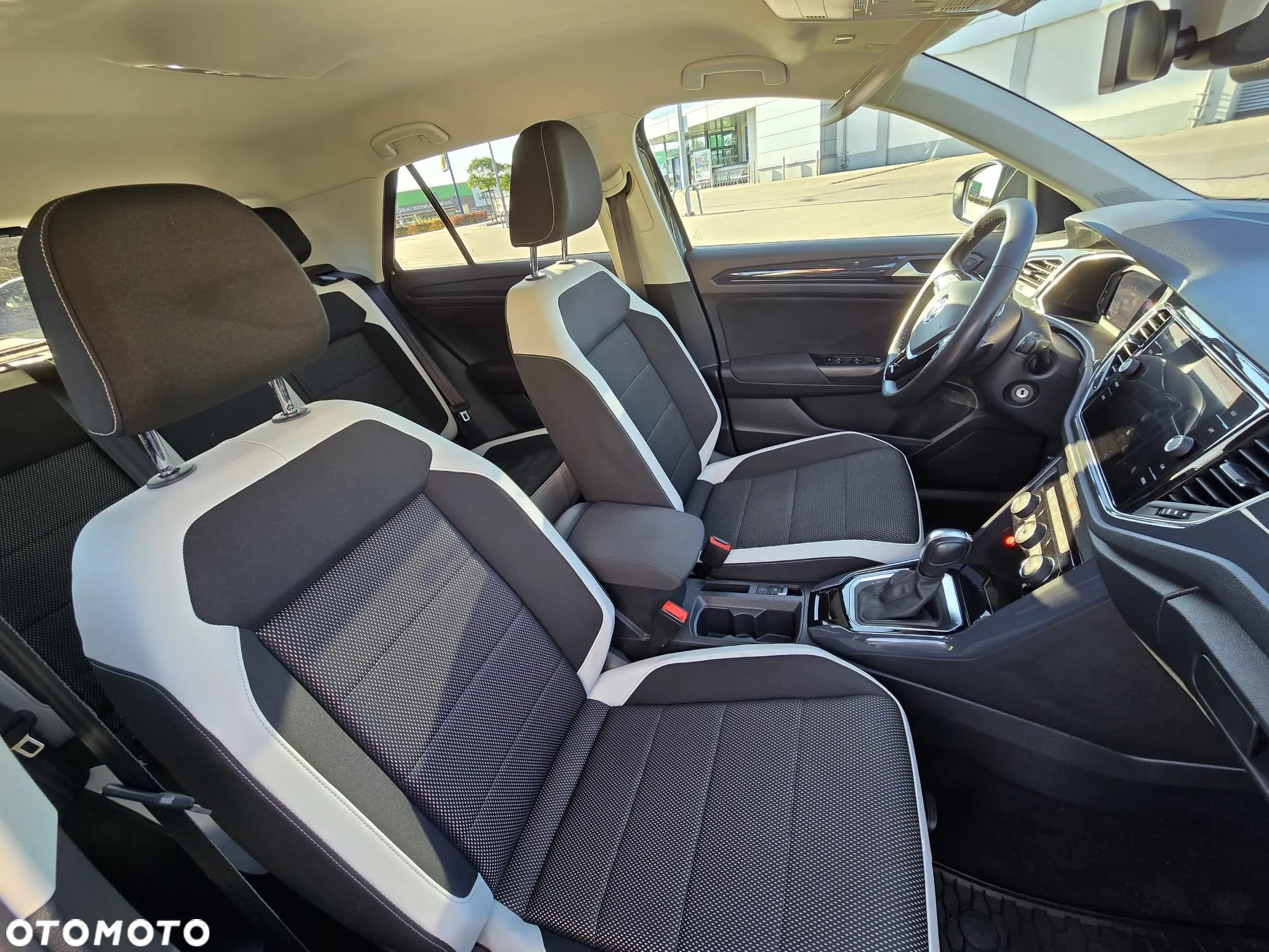 Volkswagen T-Roc 1.5 TSI GPF ACT Premium DSG - 8