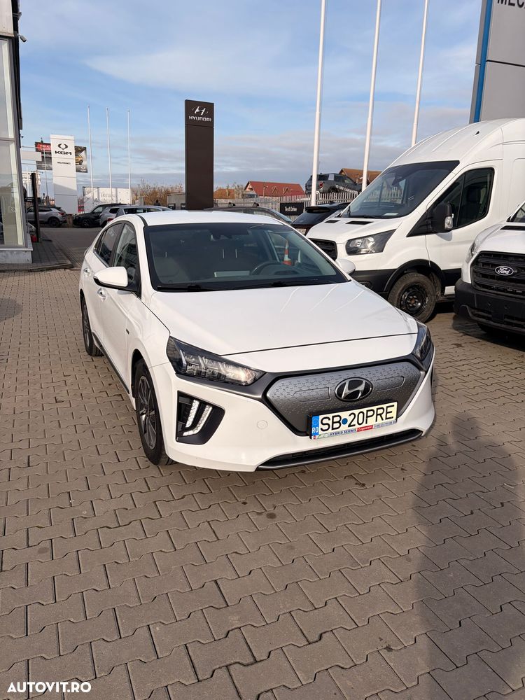 Hyundai IONIQ - 2