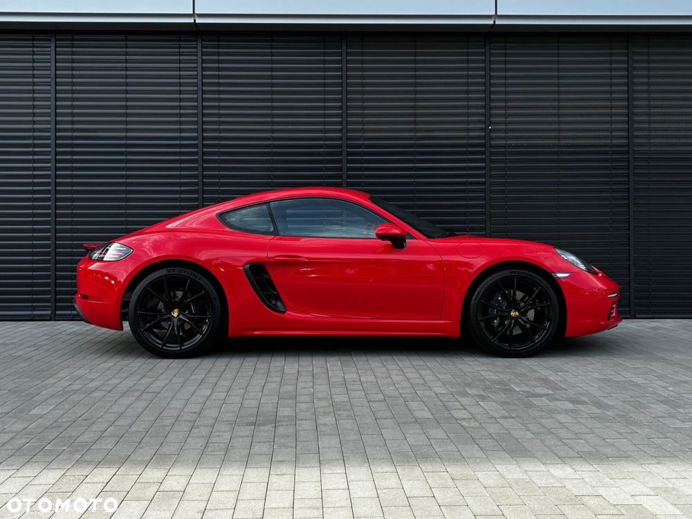 Porsche 718 Cayman - 7