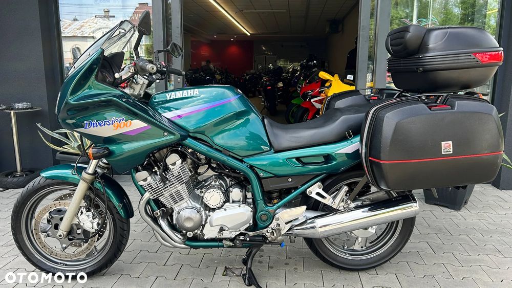 Yamaha XJ - 4