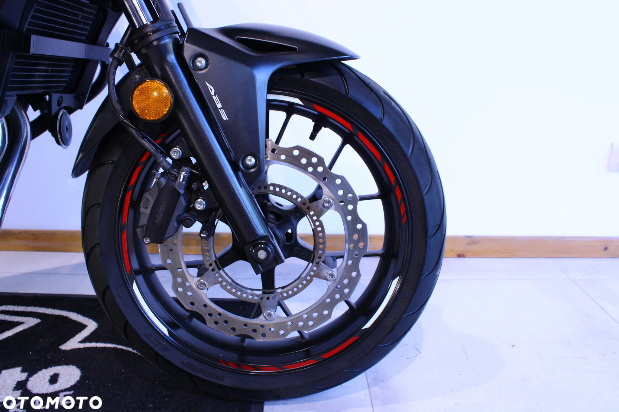 Honda CB - 20