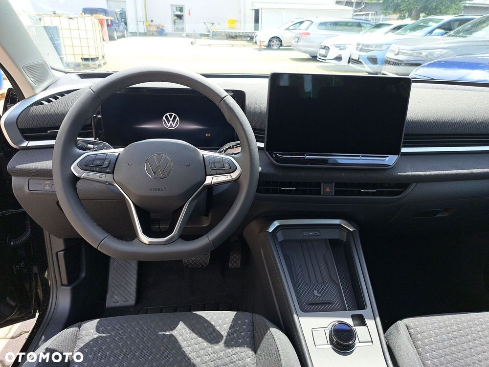 Volkswagen T-Roc - 14