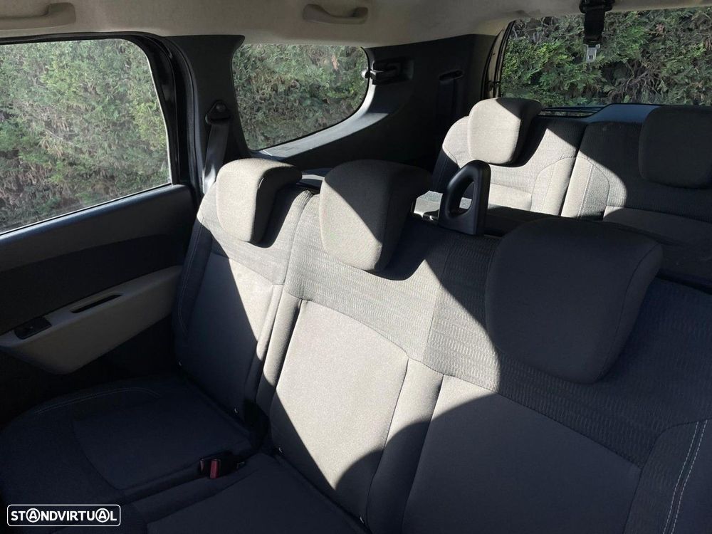 Dacia Lodgy 1.5 dCi Confort 7L - 7