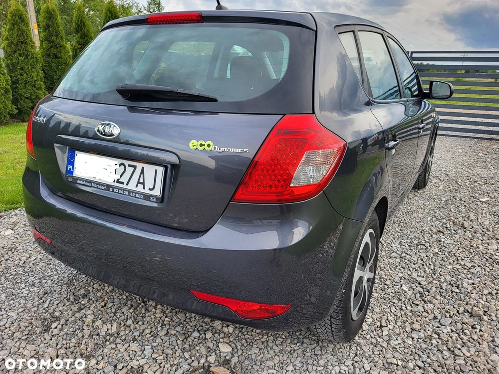 Kia Ceed 1.4 Comfort + - 19
