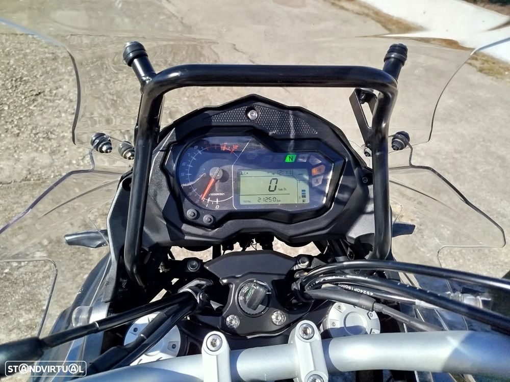 Benelli TRK 502 - 10