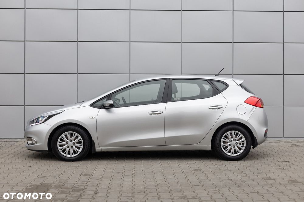 Kia Ceed 1.6 CRDi M - 9