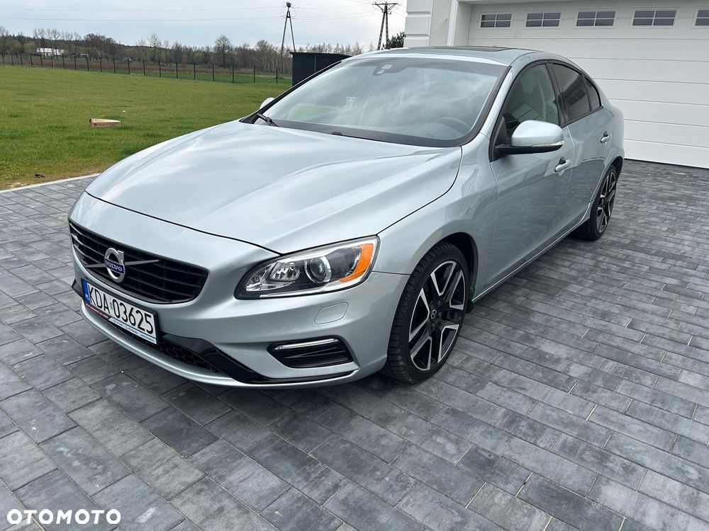 Volvo S60 T5 Geartronic RDesign - 1