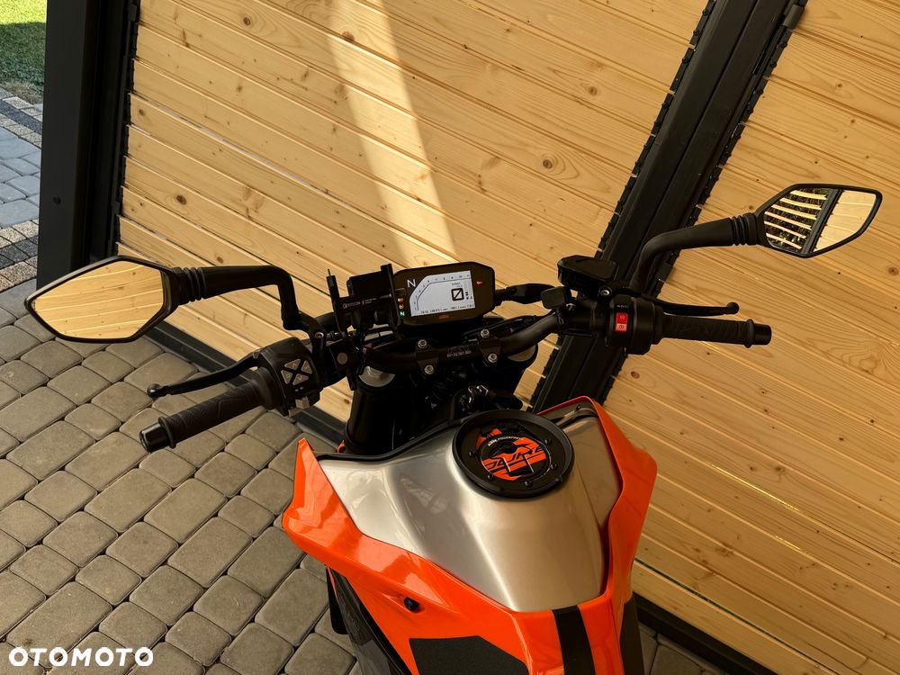 KTM Duke - 4