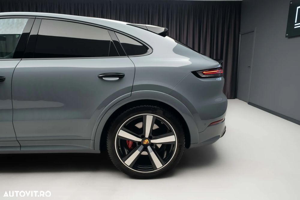 Porsche Cayenne Coupe - 14