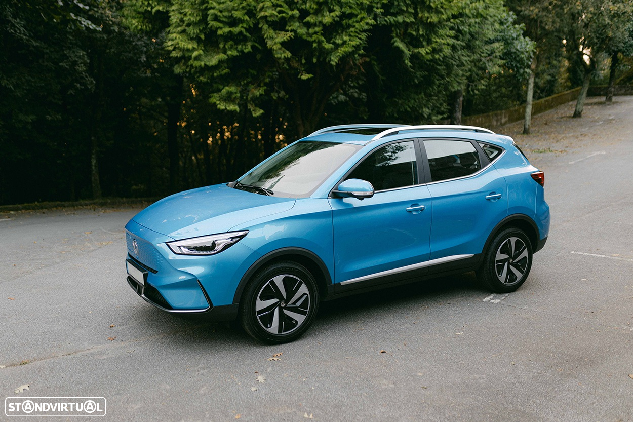 MG ZS EV 72.6 kWh Luxury - 27